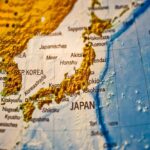 雪国の屋根に本州仕様の素材は使えません