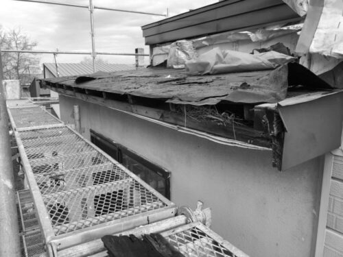 屋根の葺き替えは「改善」が基本