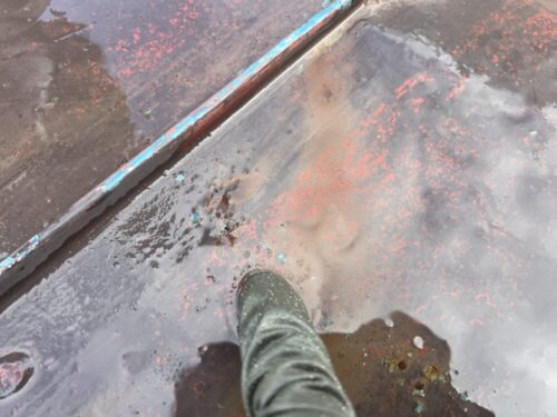 屋根のサビが裏側からであればもう限界です