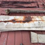 古い屋根材を剥がすことをおすすめする理由